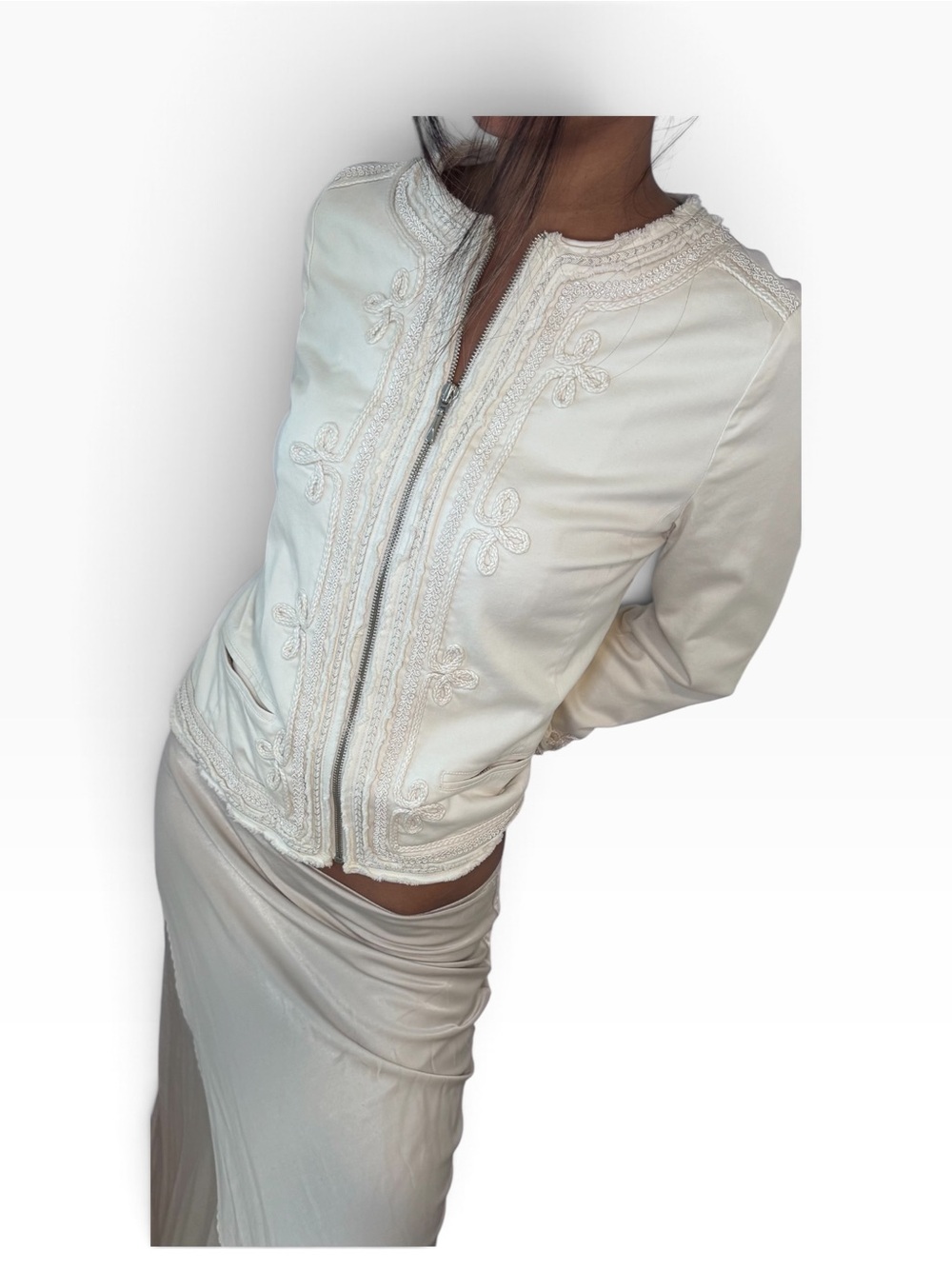 Chico’s Cream Embroidered Zip Jacket Size 0 (converts to US 4/6)